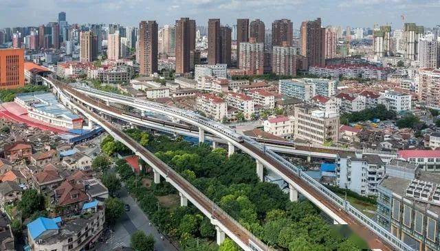项城亿嘉最新动态，变化中的力量与学习带来的自信与成就感